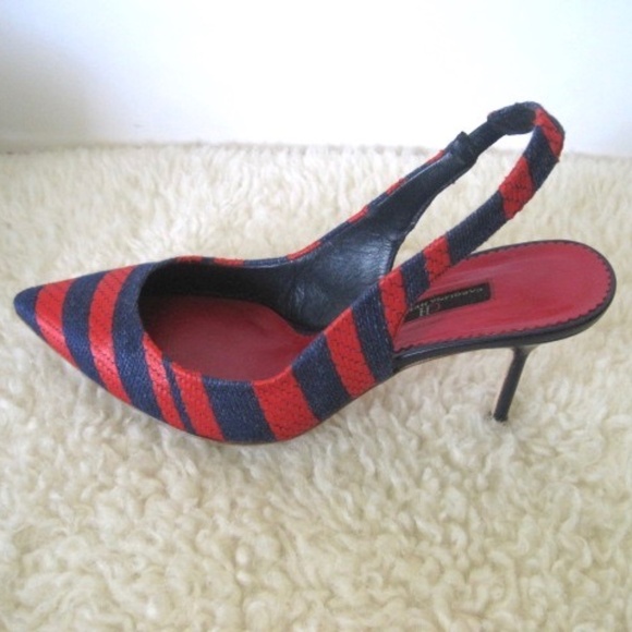Authentic Carolina Herrera Insignia Sling Back Pumps - Picture 1 of 10